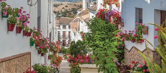 Two-bedroom stunning home in El Gastor