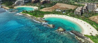 3BR & 2BR Villas on same floor - Family Vacay in Paradise - Max 14 PPL