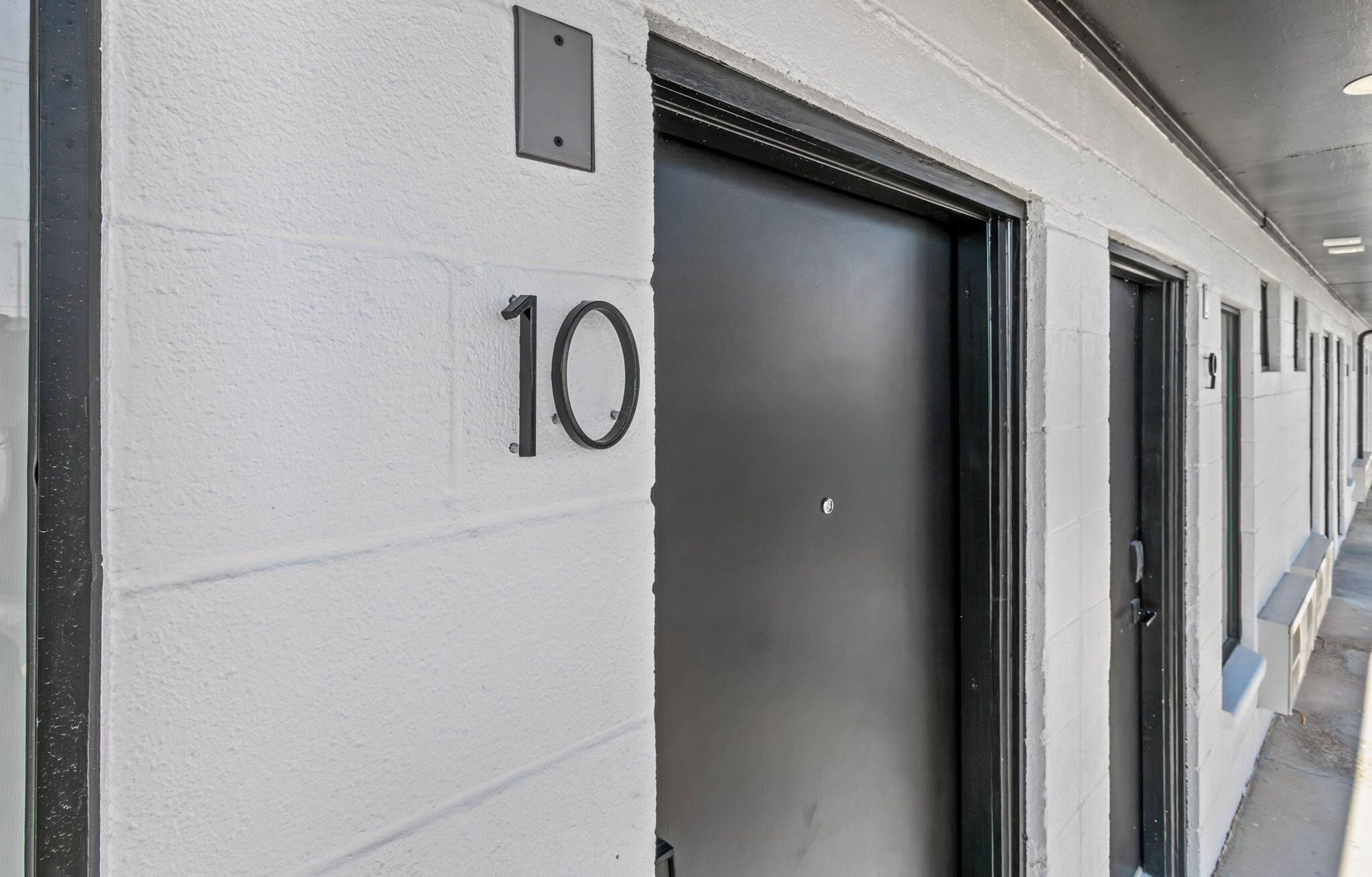 Executive Suite Apartment #10
