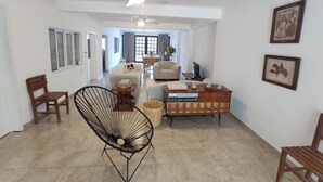 Family House, Patio, Garden View | Living room - casa mango (Ciudad Fernández)