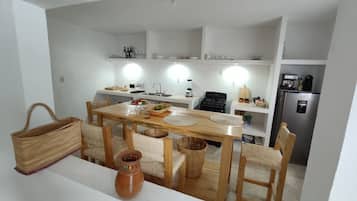Family House, Patio, Garden View | Private kitchen