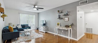 Cozy 1-bedroom condo in next to the hospitals and the university