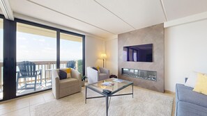 TV, fireplace - Shared Pool, Boardwalk to the Beach, Ocean Views (Port Aransas)