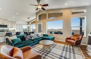 スマートテレビ、卓球台