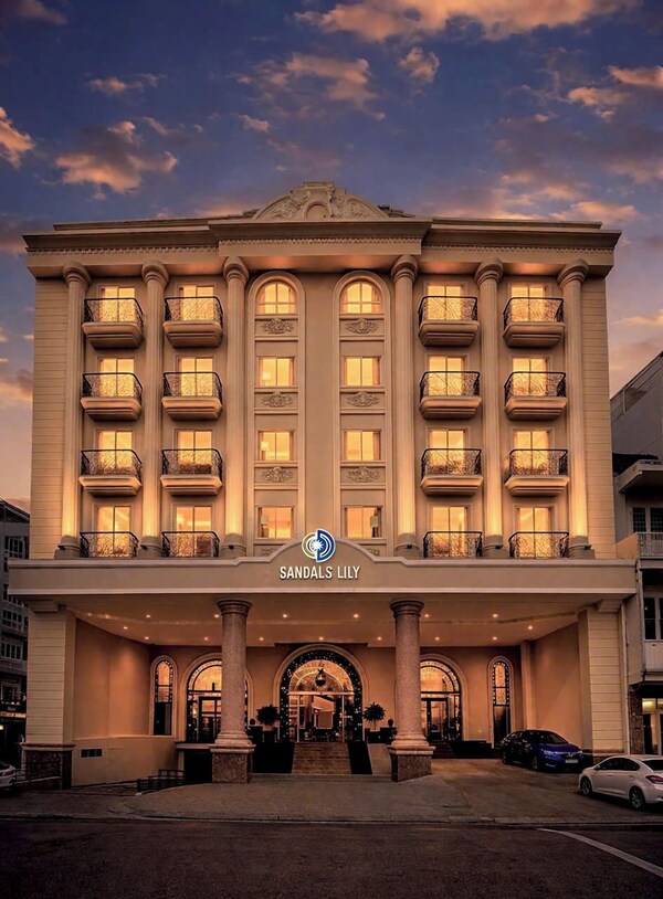 Sandals Lily Hotel - Đà Lạt