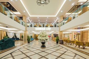 Reception - Sandals Lily Hotel (Da Lat)