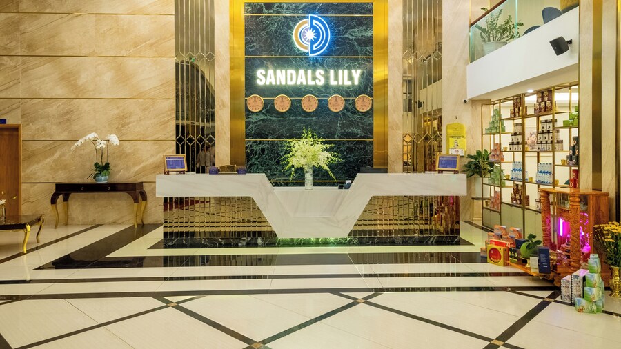 Sandals Lily Hotel