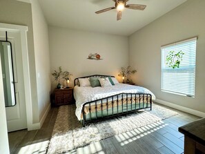 3 habitaciones, escritorio, cuna de viaje y wifi gratis