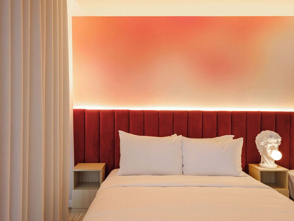 Photo - Rose Hôtel Invisible