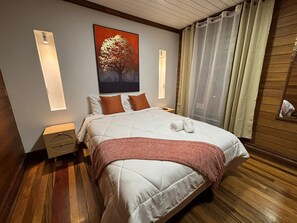 In-room safe, free WiFi - The Victorian Hotel CR (San José)