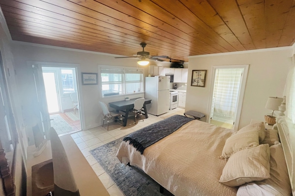 1 camera, Wi-Fi gratuito, lenzuola