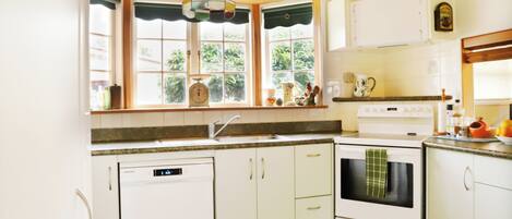 Microwave, oven, stovetop