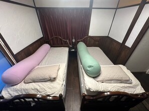 3 bedrooms, WiFi, bed sheets