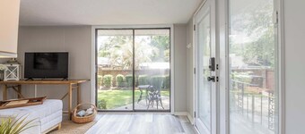 Camille Cottage ~ Ideal for Short-Term Stays or Traveling Professionals