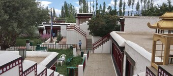 Lharimo North Cottage
