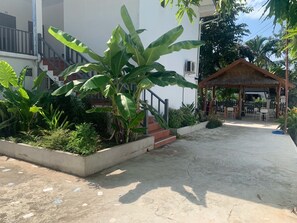 Mặt tiền nơi lưu trú