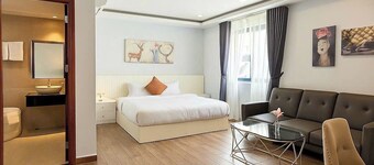 Ballantine Hotel Phu My Hung SECC