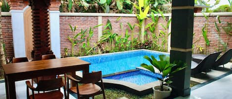 Family Villa | Garden view