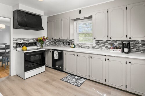 Welcoming 3-bedroom house in the heart of Omaha