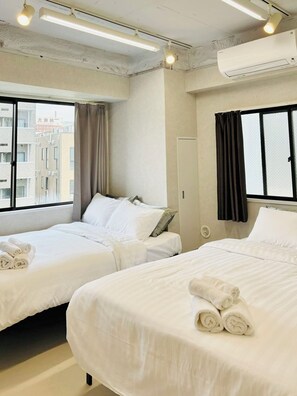 Free WiFi - GLOU Shinjuku Family (Tokyo)