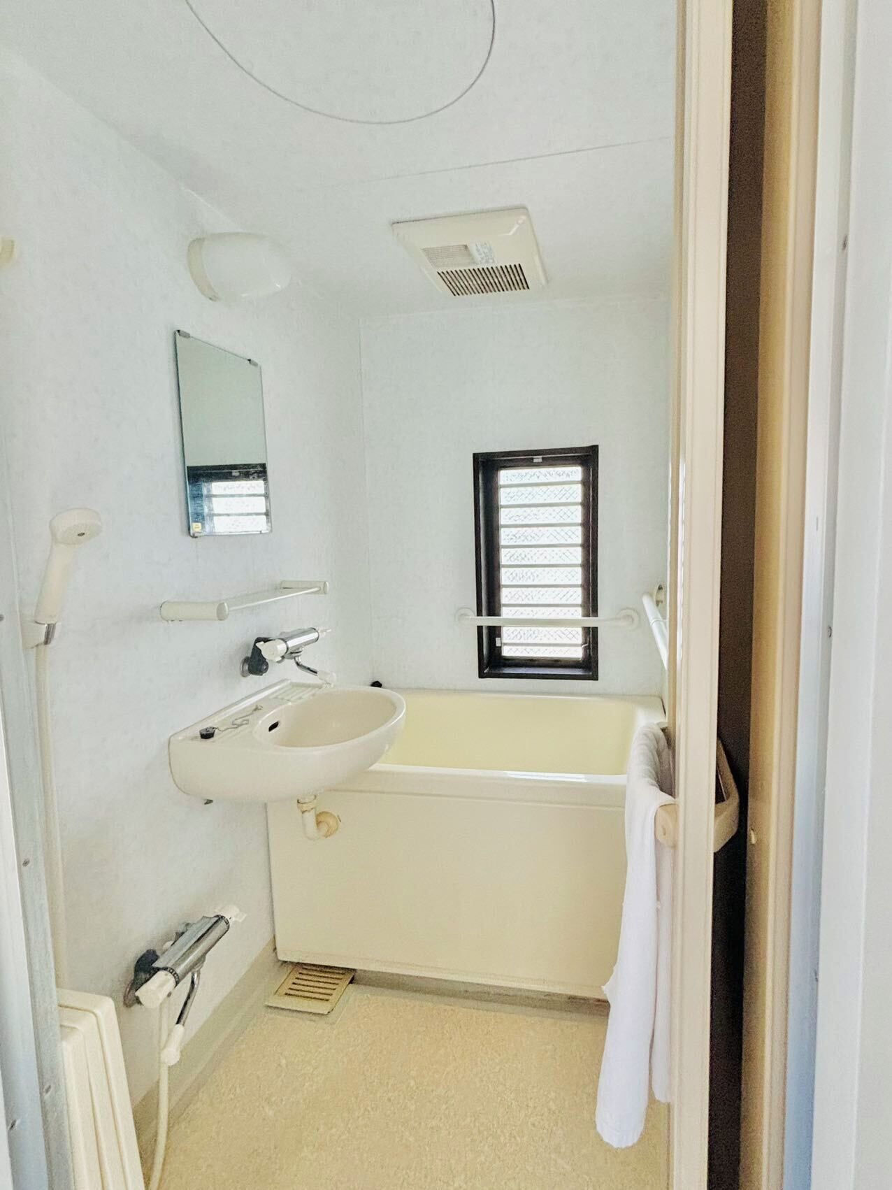 經典開放式客房, 非吸煙房, 城市景觀 | 浴室 | 拖鞋