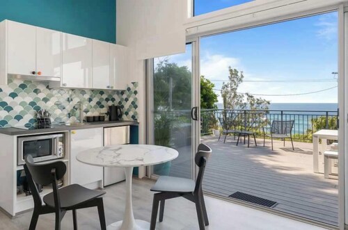 Sandcastle Studio by Coast Hosting