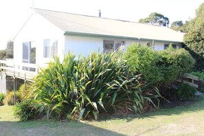 Exterior - Greens Beach Escape (Greens Beach)