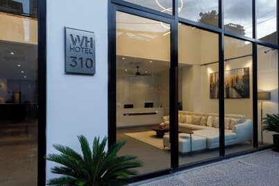 WH Hotel 310 
