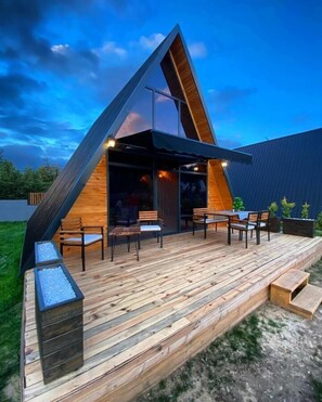 Bungalow Standard, patio, vue montagne | 1 chambre, Wi-Fi gratuit