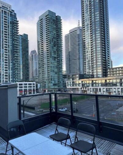 Modern Luxury 3 bed rooms House in Toronto Mississauga
