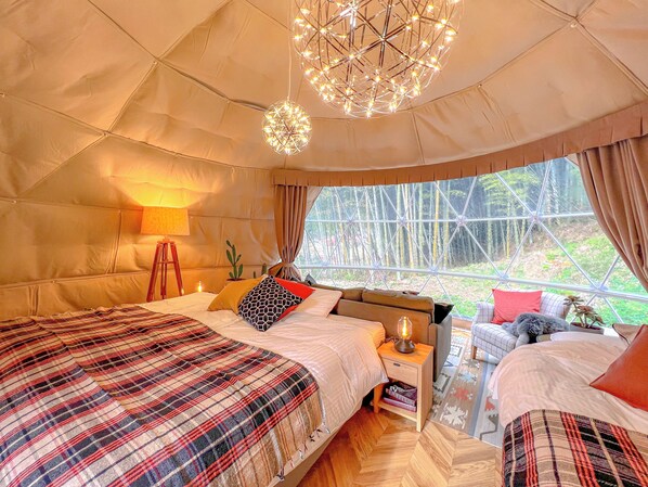 Superior Tent, Non Smoking