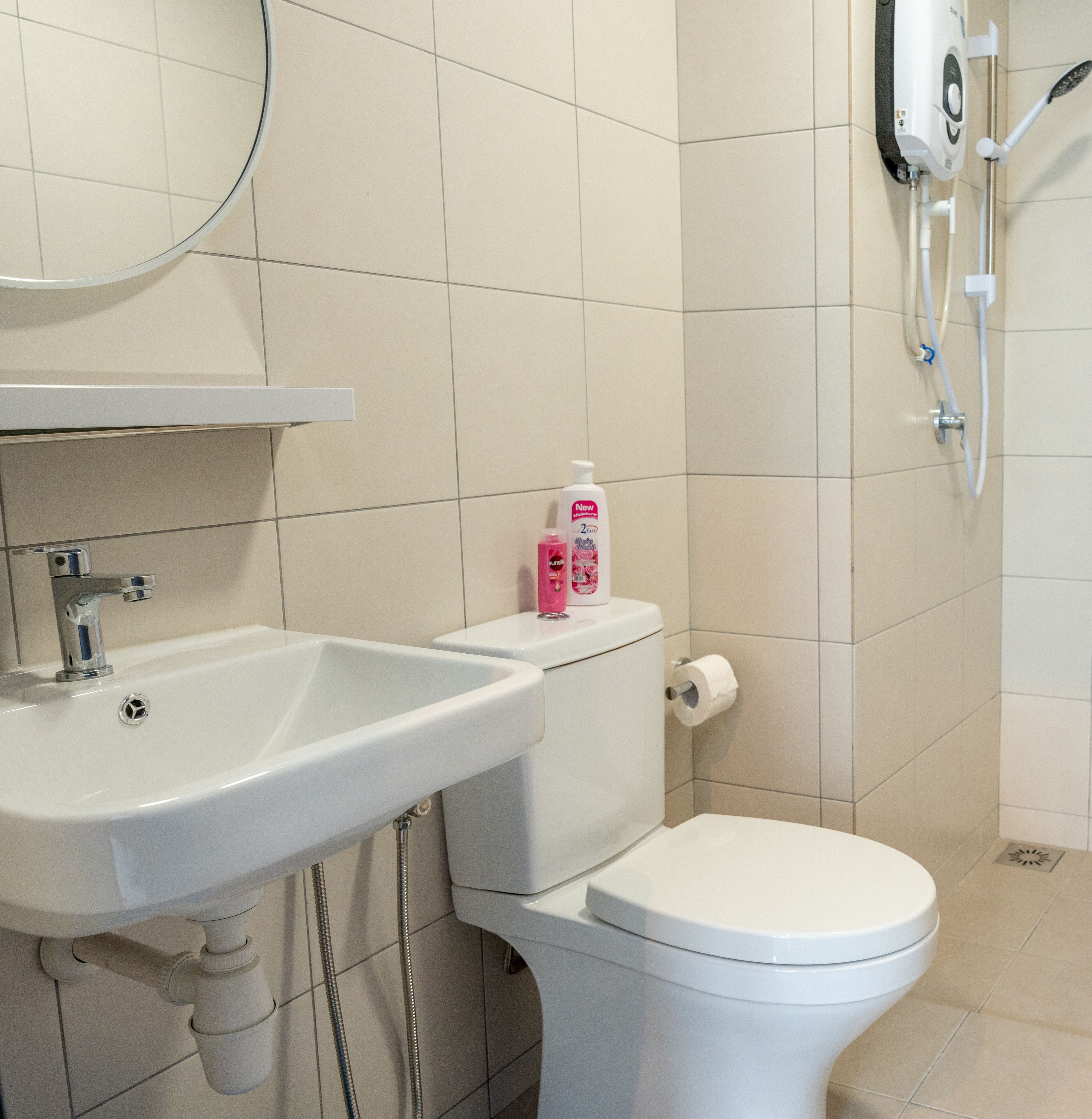 豪華公寓 | 浴室 | 番梘、洗頭水、廁紙