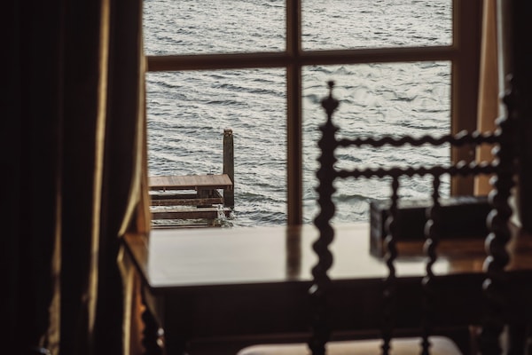 Suite (De Maan) | Lake view