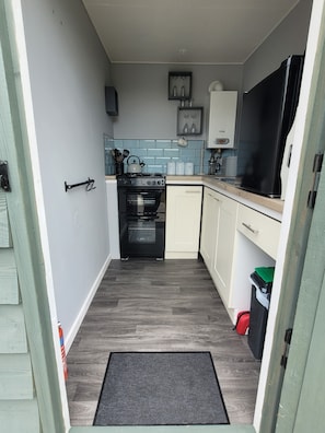 Tent (Woodland Yurt) | Private kitchen - Go Eco Glamping (Lampeter)