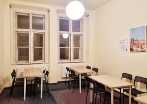 Lounge - korea town (Prague)