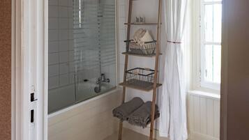 Towels, toilet paper