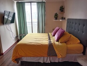 1 bedroom, WiFi, bed sheets