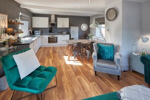 House | 2 bedrooms, Internet - Host Stay No 9 Victoria Road (Richmond)