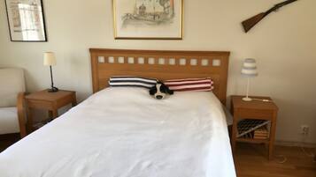 3 chambres, fer et planche Ă repasser, Wi-Fi, draps fournis