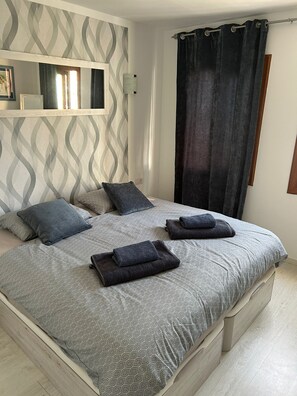 1 bedroom, WiFi, bed sheets