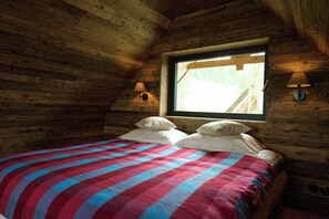 3 bedrooms, iron/ironing board, WiFi, bed sheets - Charming 3-bedroom country house with private SPA in tranquil Rzepiska (Rzepiska)