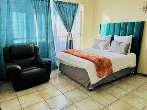 Room, 1 Bedroom, Balcony, Garden View | 1 bedroom - Room-honeyhills Excellence Resorts A (Johannesburg)