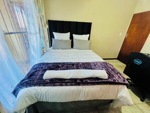 Room, 1 Bedroom, Balcony, Garden View | 1 bedroom - Room-honeyhills Excellence Resorts C (Johannesburg)
