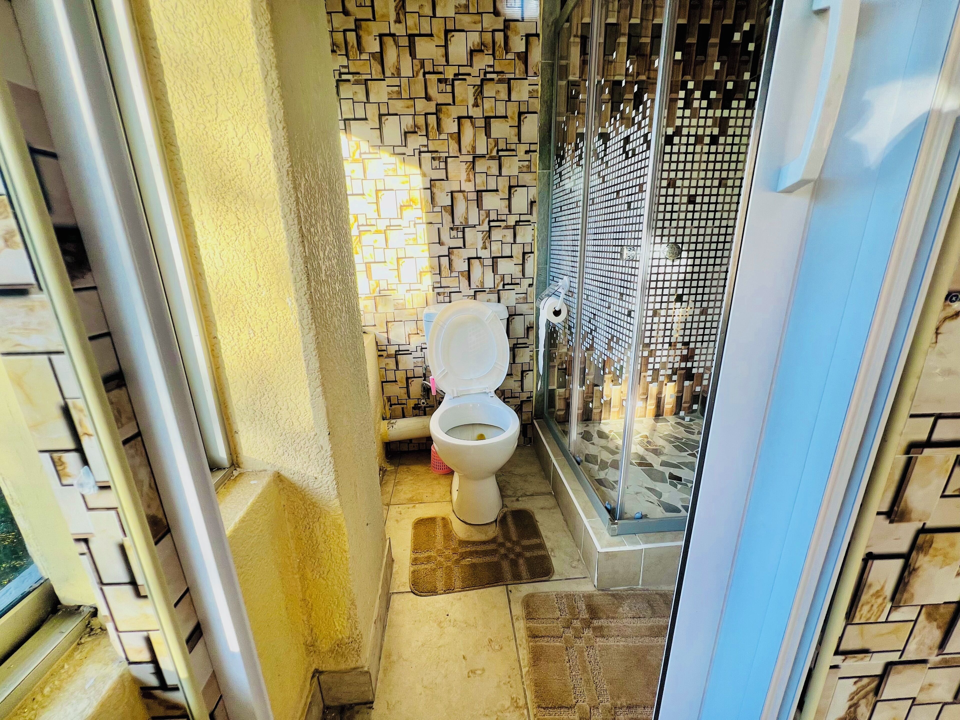 Zimmer, 1 Schlafzimmer, Balkon, Gartenblick | Badezimmer
