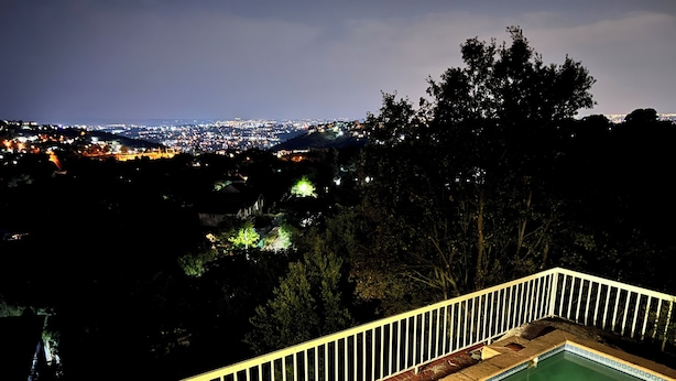 Unclassified image, 1 of 17, button - Room-honeyhills Excellence Resort J (Johannesburg)