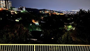 Unclassified image, 5 of 23, button - Room-honey Hills Excellence Resorts D (Johannesburg)
