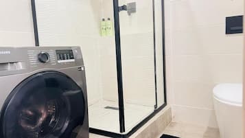 Apartamento, 1 quarto | Banheiro