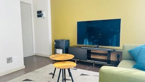 Unclassified image, 2 of 10, button - Spacious 1 Bedroom Apartment in Johannesburg (Johannesburg)