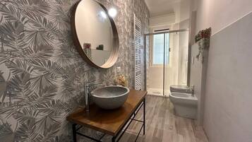 Apartment | Badezimmer