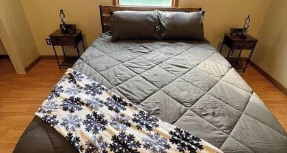 Spacious 3BR/3BA | Downtown Morgantown | Near WVU
